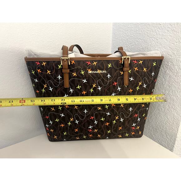 Michael Kors Jet Set Purse Medium Carryall Airplane Print Tote Bag - Brown NWT - Picture 6 of 6